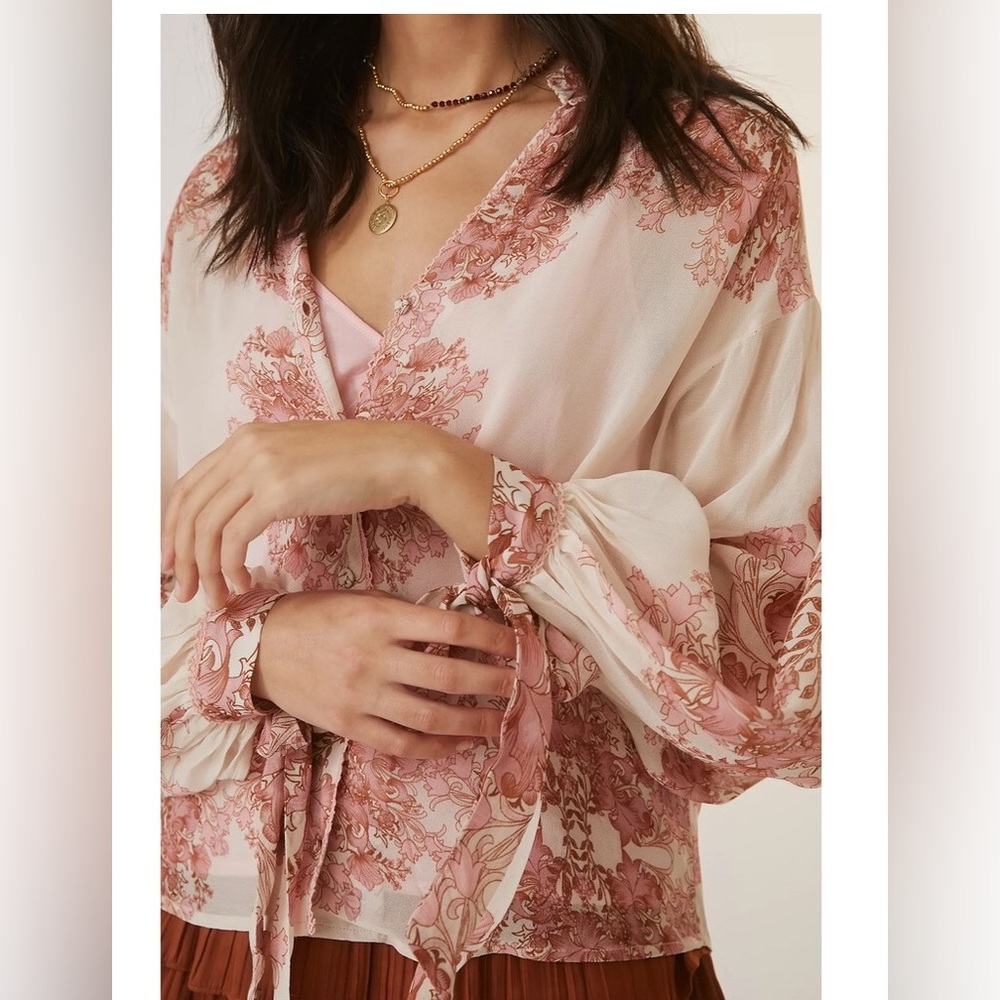 Anthropologie’s Forever That Girl pink and ivory blouse with cami. NWT